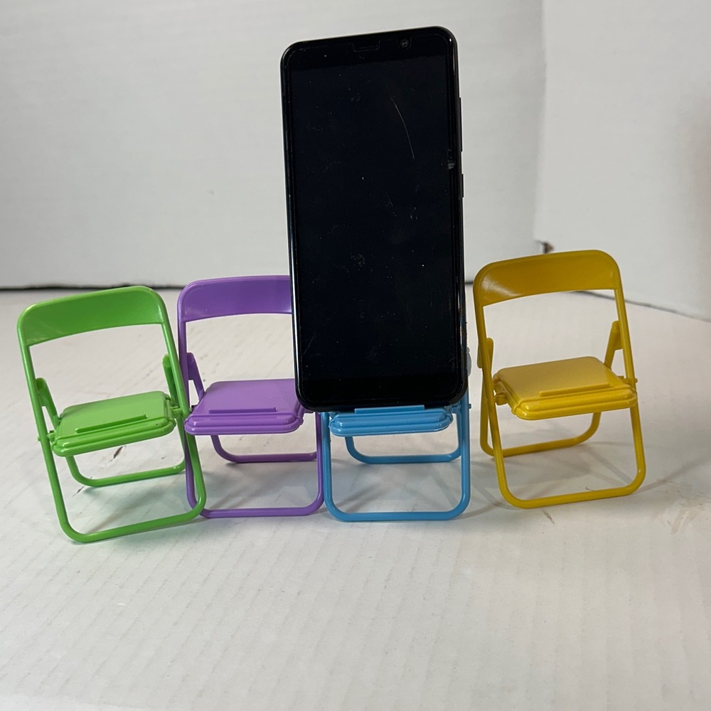 Colorful Phone Holder Clips Set - Picture 5 of 5